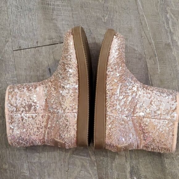 G by Guess Boots Ankle Booties Asella Pink Sequin Winter Snow Women's WOMAN'S 7M - Picture 8 of 16